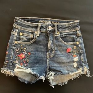 American Eagle size 2 shorts